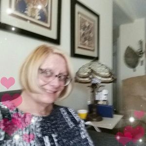 Meet your Posher, Diane